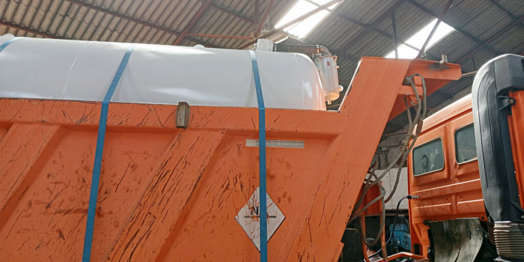 entrega-de-equipo-cisterna-dentro-de-banera-ok